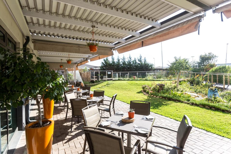 Hotel Verde Cape Town Airport Hotel in Cape Town