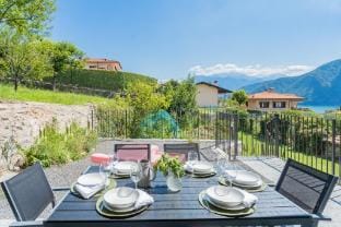 Villetta Abbazia Acqua Dolce - With Stunning Terrace Hotel in Lenno