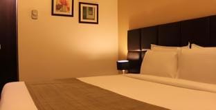 Iris Premiere Bed and Breakfast Hotel in Maharashtra