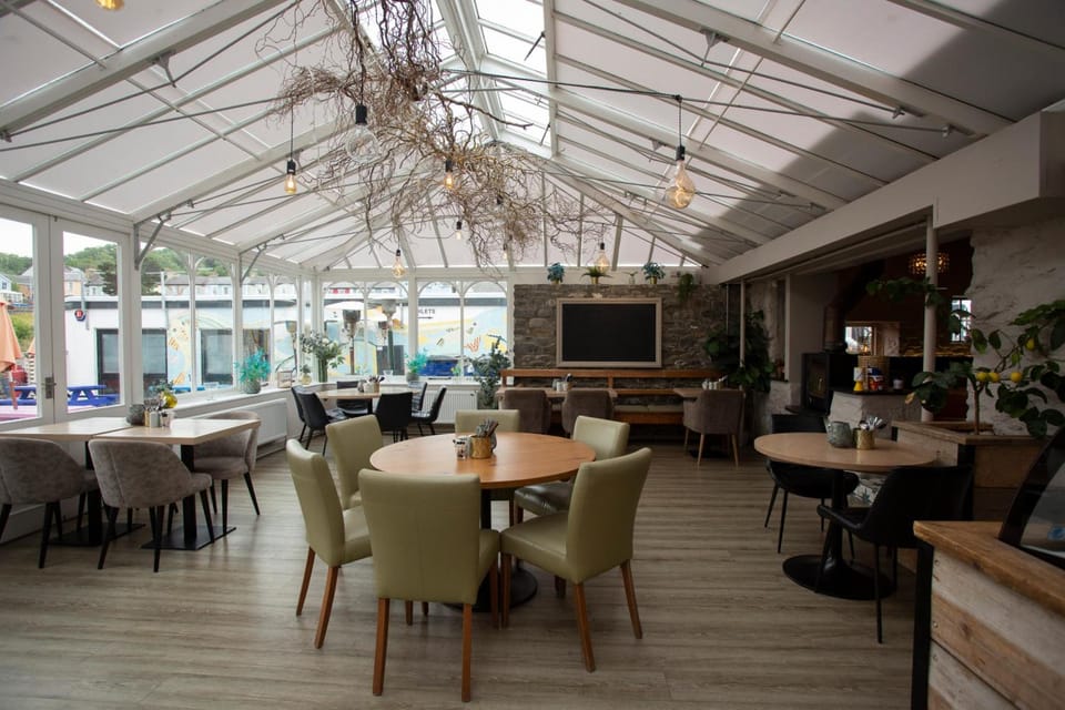 Hive Townhouse Hotel in Wales