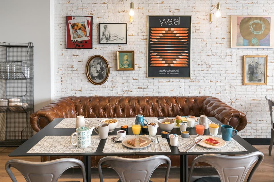 Coffee shop