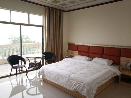 Dongxing Chenglin Bay Hotel Hotel in China