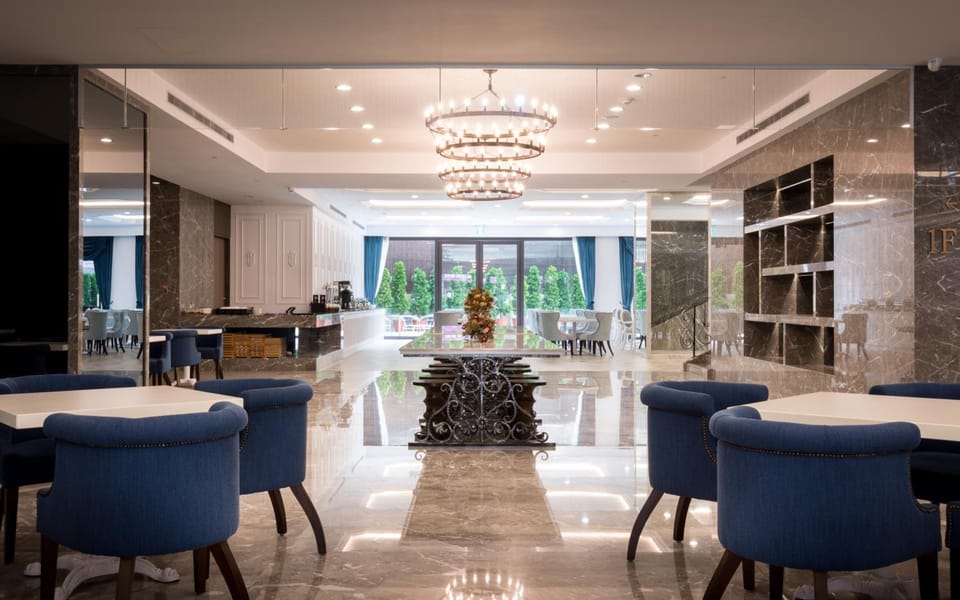 HUA HOTEL Hotel in Kaohsiung