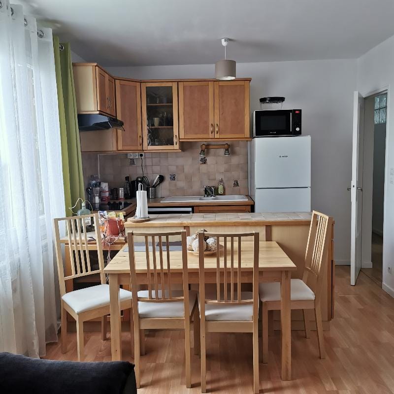 Furnished Apartments Les Josephines Apartment hotel in Île-de-France