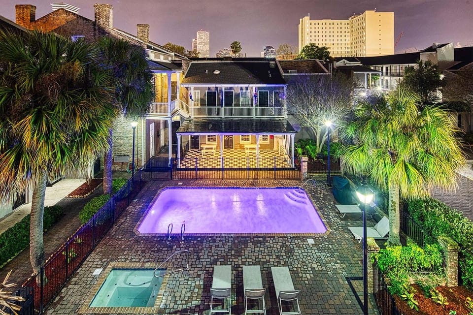 Maison St Charles Hotel in Warehouse District