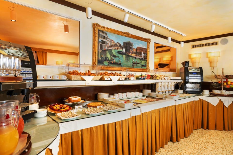 AI Mori D'Oriente Hotel Hotel in Venice