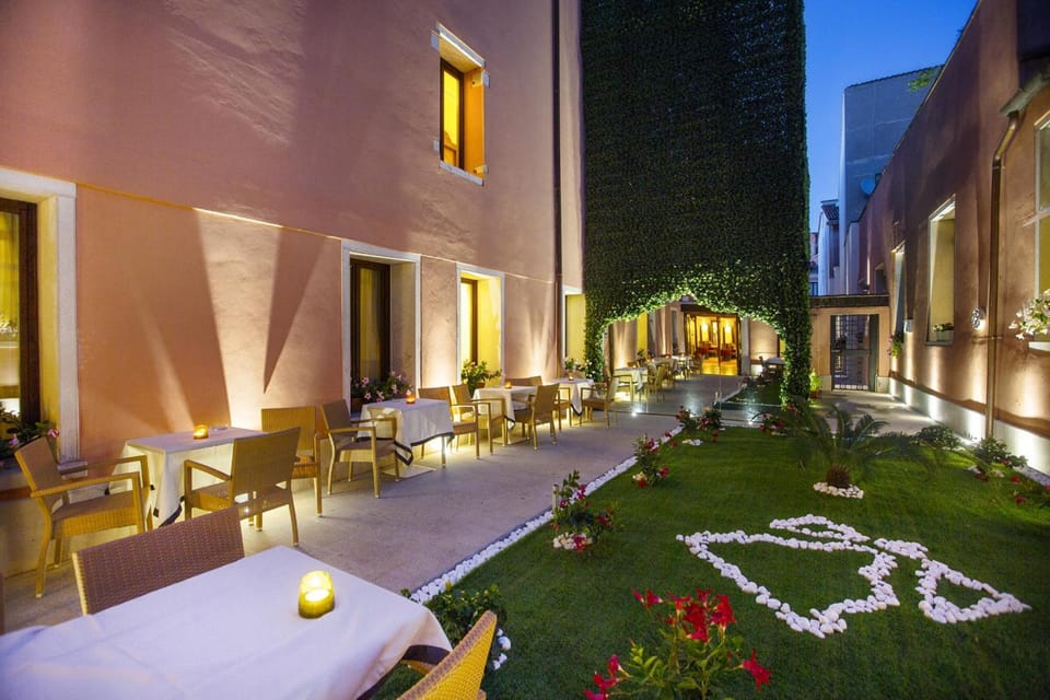 AI Mori D'Oriente Hotel Hotel in Venice