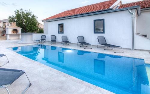 BC Eleven - mit Zentralheizung Hotel in Lika-Senj County