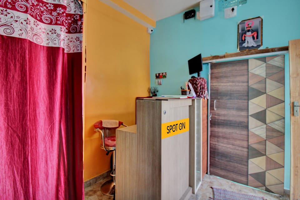 SPOT ON Hotel BRC Inn Hotel in Maharashtra