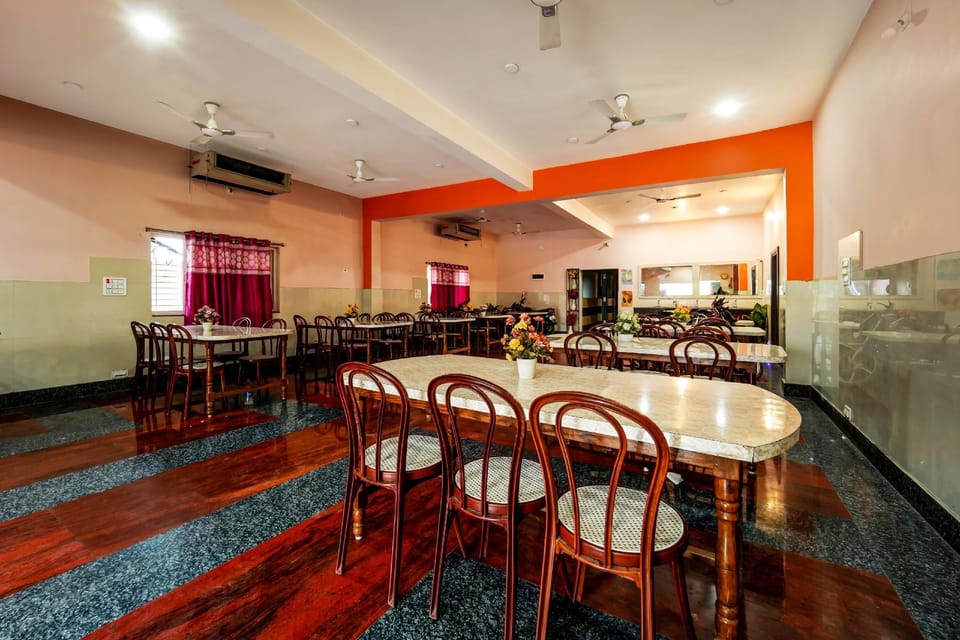 Hotel O by OYO Raj Munmun Hotel Hotel in India