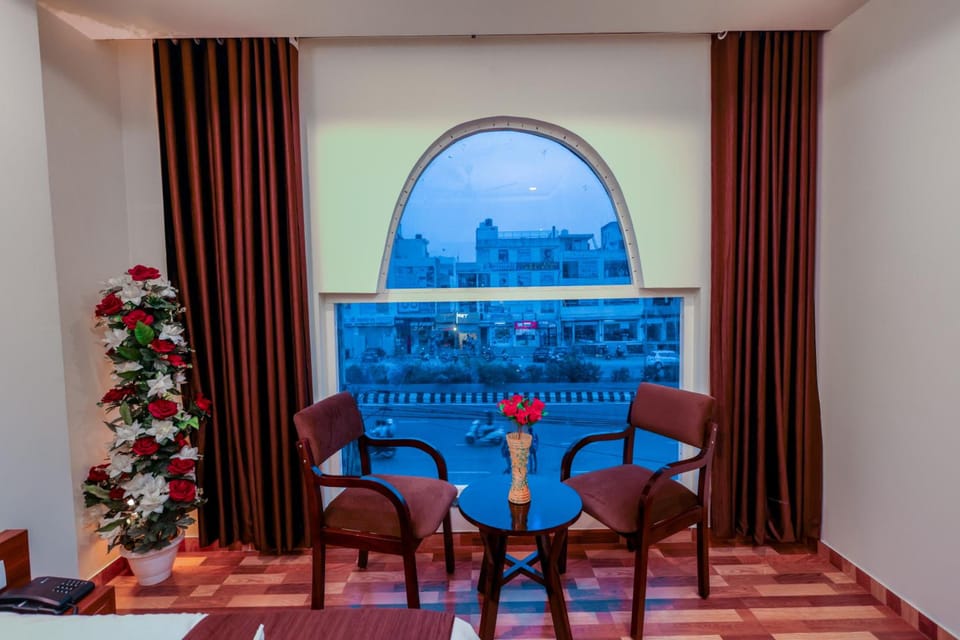 Hotel Lalita palace Hotel in Jaipur