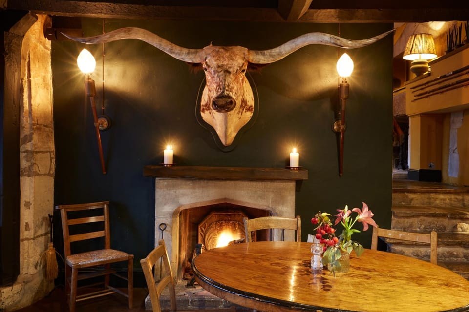 The Bull Hotel Hotel in Cotswold District