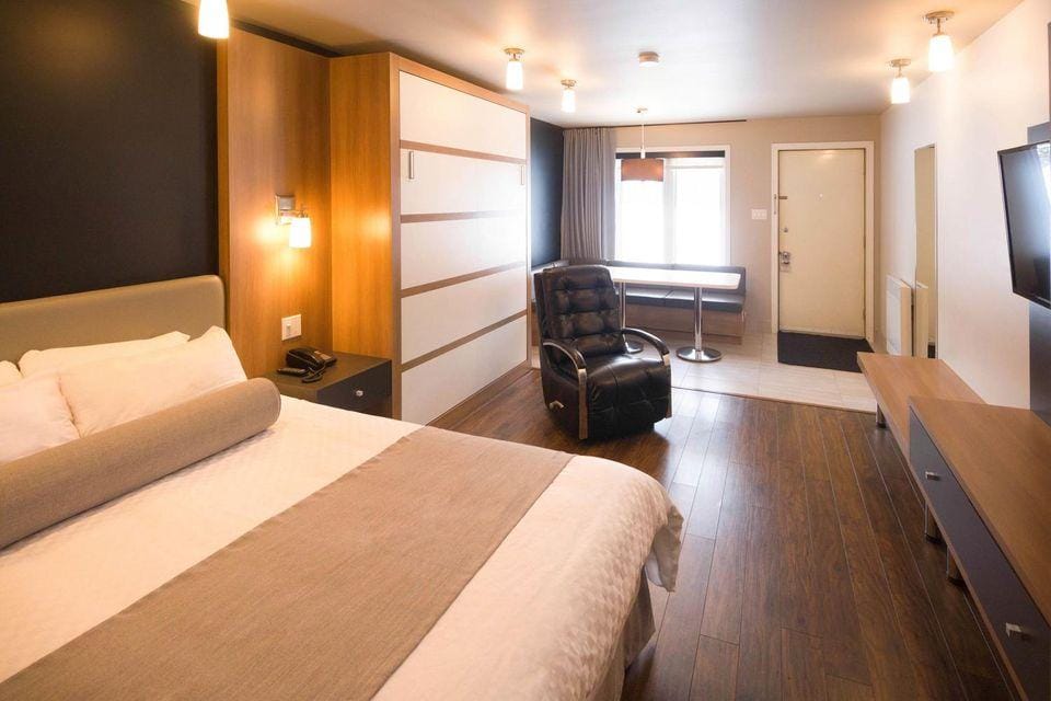 Guestroom