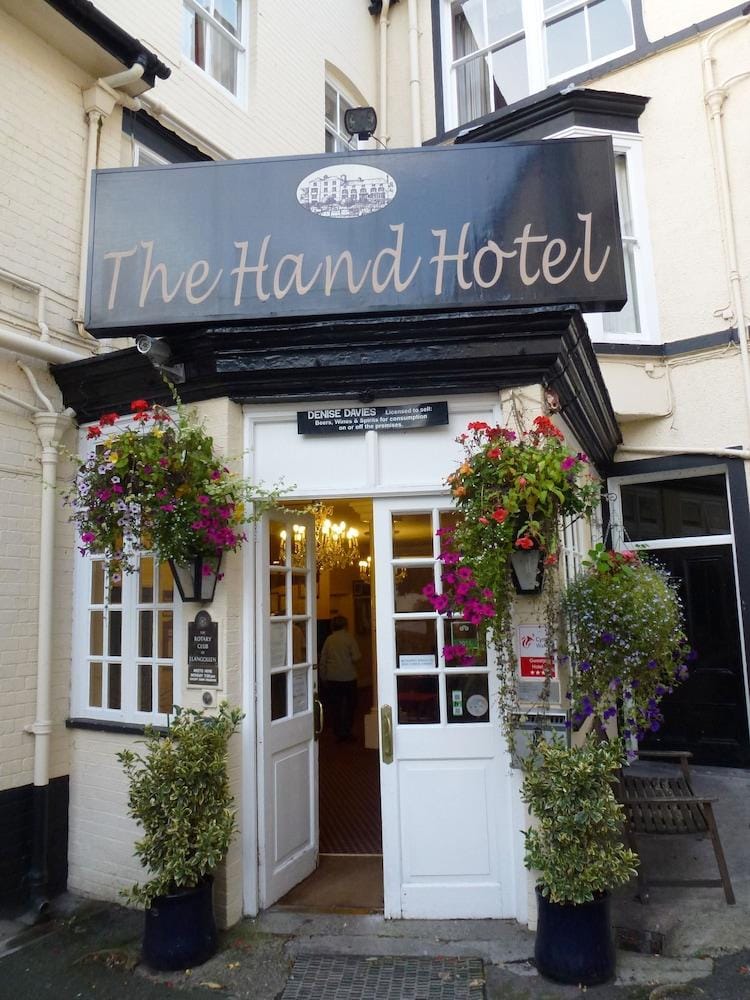 The Hand Hotel Llangollen by Compass Hospitality Hotel in Llangollen