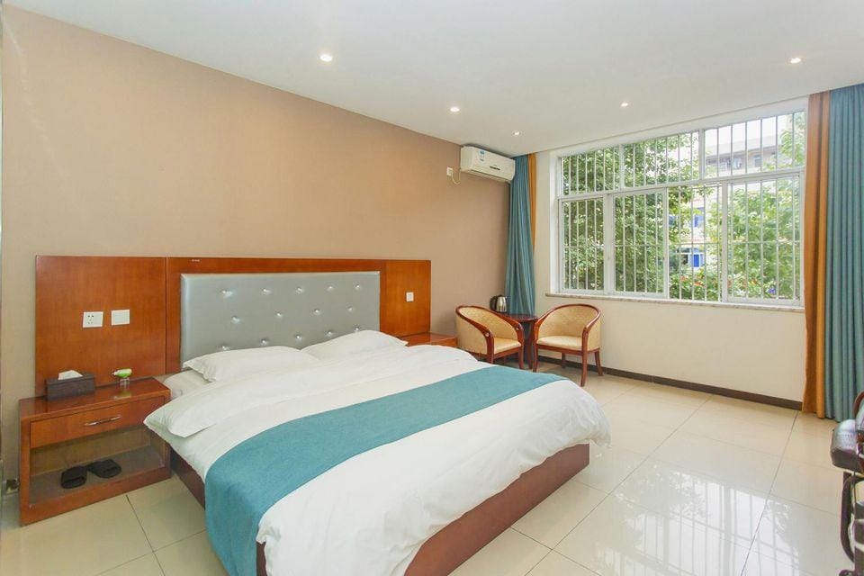 Xinhai Hostel Hotel in Chengdu
