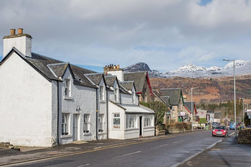 Lochleven B&B Killin Hotel in Scotland