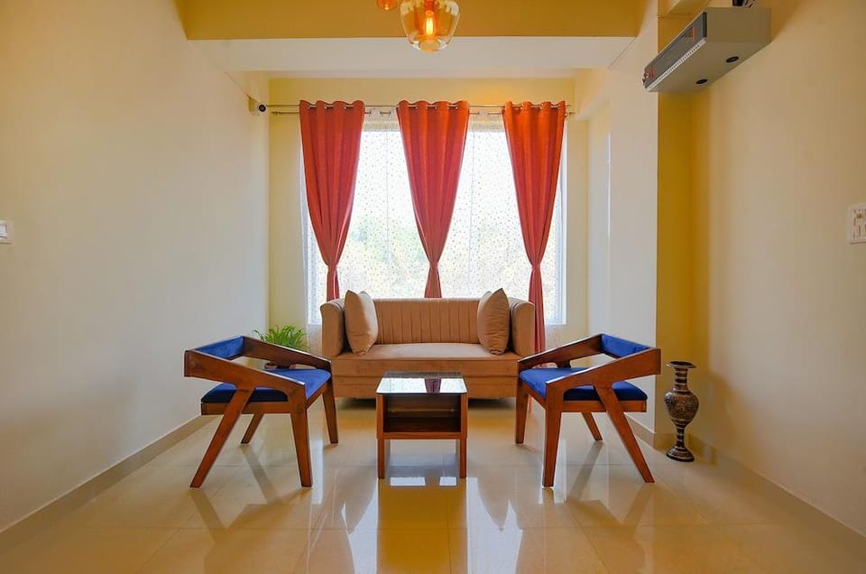 Fabhotel Gr Lake View Hotel in Bengaluru