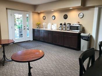 Golden Haven Hot Springs Hotel in Calistoga