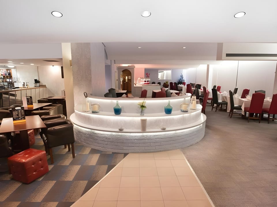 St James Hotel                                                                   Hotel in Grimsby