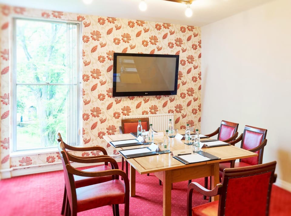 St James Hotel                                                                   Hotel in Grimsby
