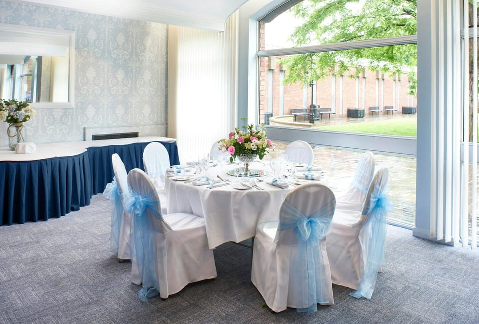 St James Hotel                                                                   Hotel in Grimsby