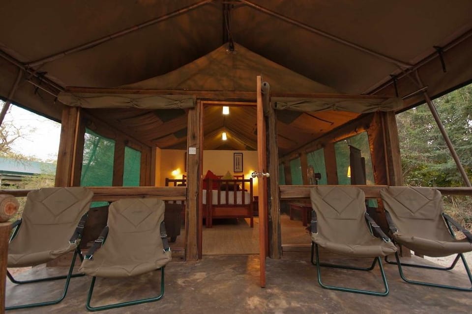 Elephant Valley Lodge Hotel in Africa