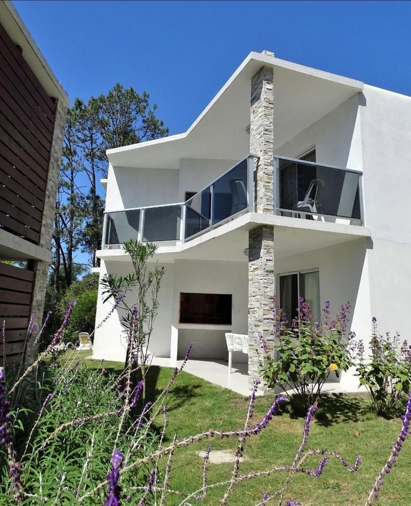 Bungalows Punta Colorada Hotel in Piriápolis