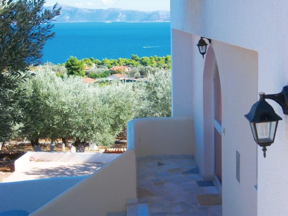 Villa Konaki Resort in East Attica Regional Unit, Greece