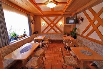 Hotel San Giovanni Hotel in Vigo di Fassa