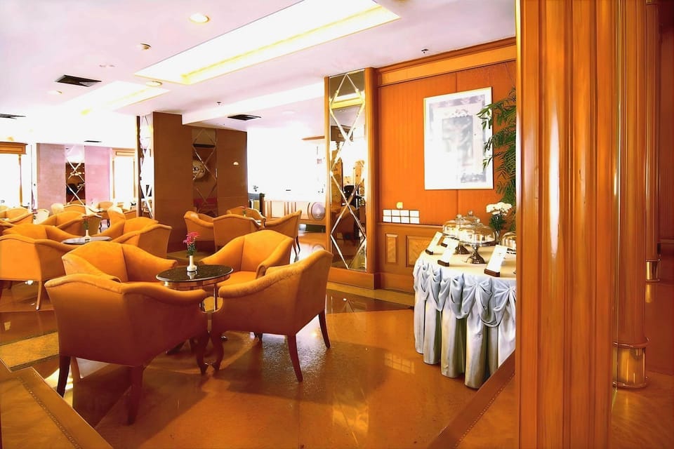 Grand Tower Inn Rama VI Hotel Hotel in Bangkok