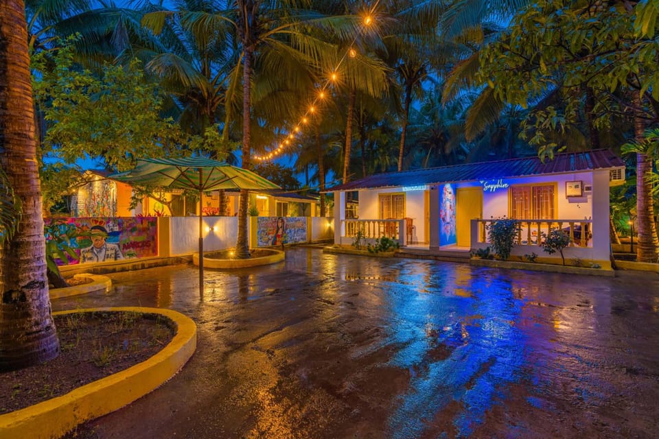 Whoopers Party Hostel, Palolem Hostel in Goa, India