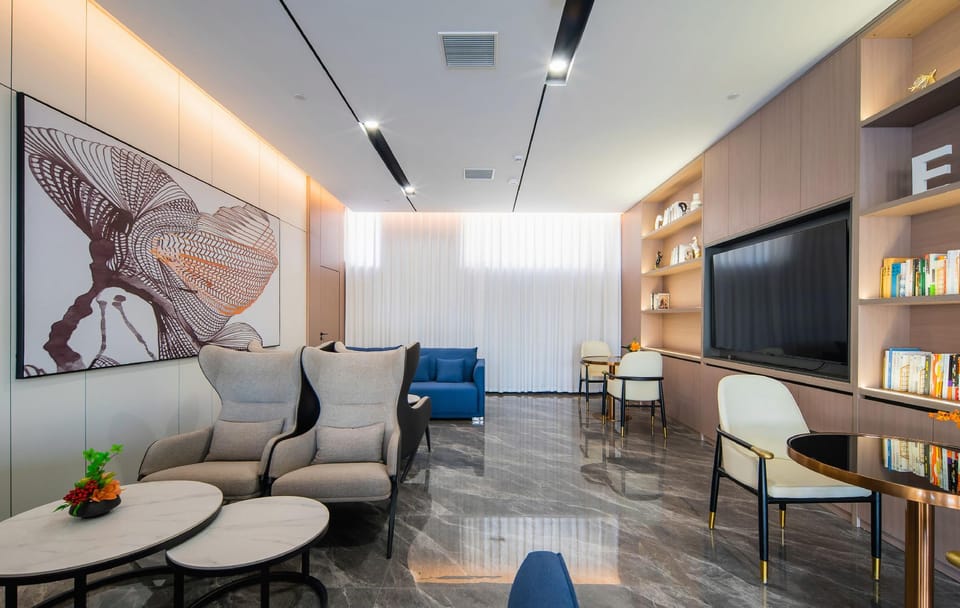 Echarm Hotel Luoyang Yiyang Hotel in China