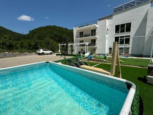 Vila AMAZON Hotel in Serbia