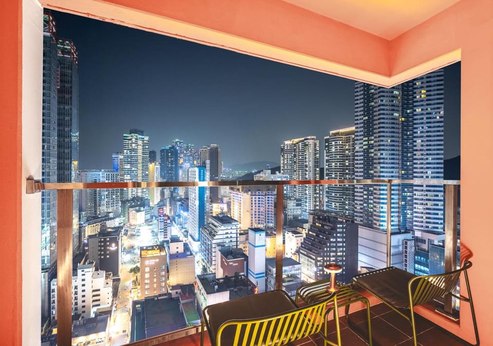Elmomento Haeundae Residence Hotel in Busan