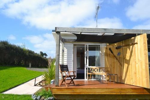 Manuka Views - Close to Thermal Hot Pools Hotel in Auckland Region