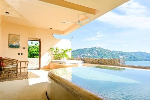 The Sunset Villas Hotel in Zihuatanejo