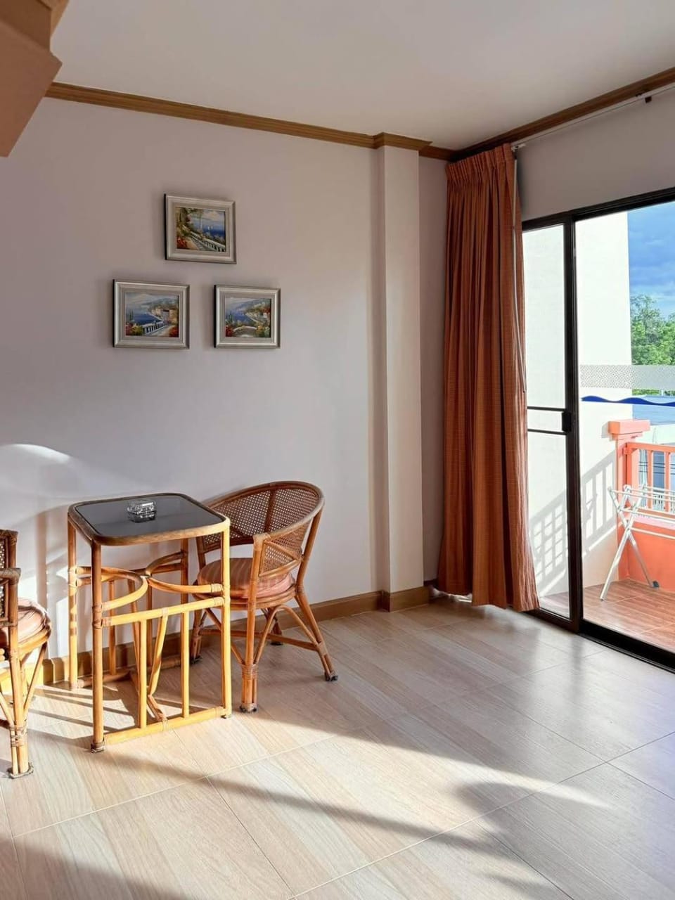 Takiab Beach Resort Hotel in Nong Kae
