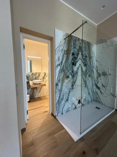 Breccia Nel Mare Hotel in Marina di Carrara