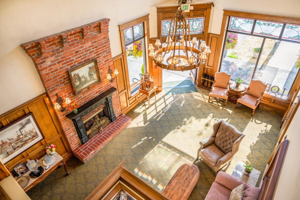 Fairhaven Village Inn Hotel in Bellingham