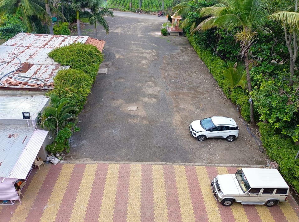 Hotel Aditi Lodging Hotel in Maharashtra
