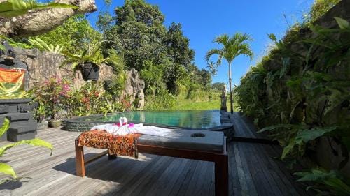 Puri Jumpungan Villas Hotel in Sidemen