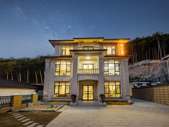 Hangzhou Wangshan Homestay Hotel in Hangzhou