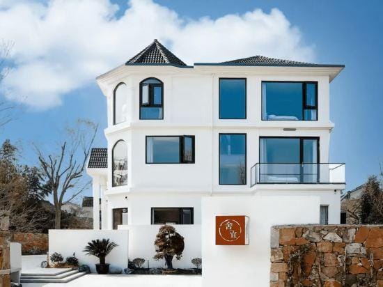 Dongshan Sheyi Homestay Hotel in Suzhou