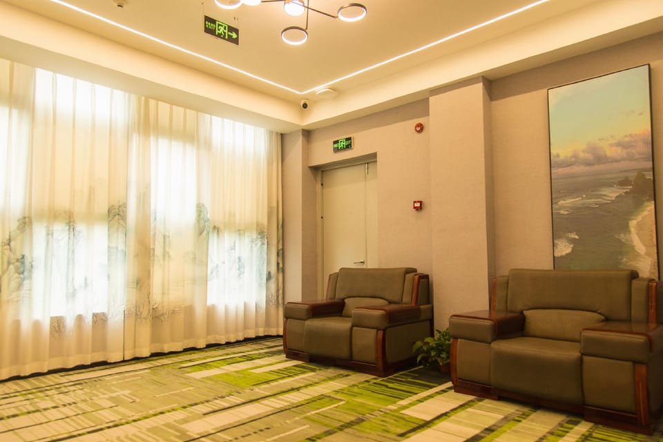 GreenTree Inn Express Hotel (Nanjing Pukou Development Zone Taijidian Branch) Hotel in Nanjing