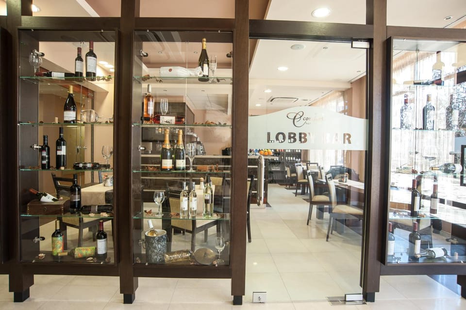 Bar/lounge