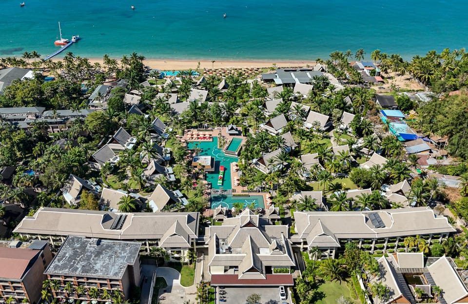 Mukdara Beach Villa & Spa Hotel Resort in Khuekkhak