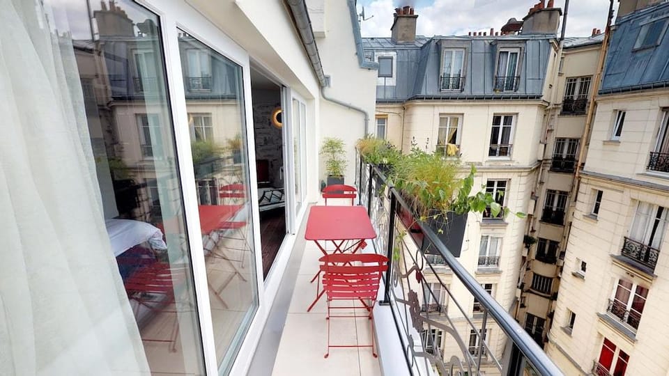 Mom'Art Hotel Hotel in Paris