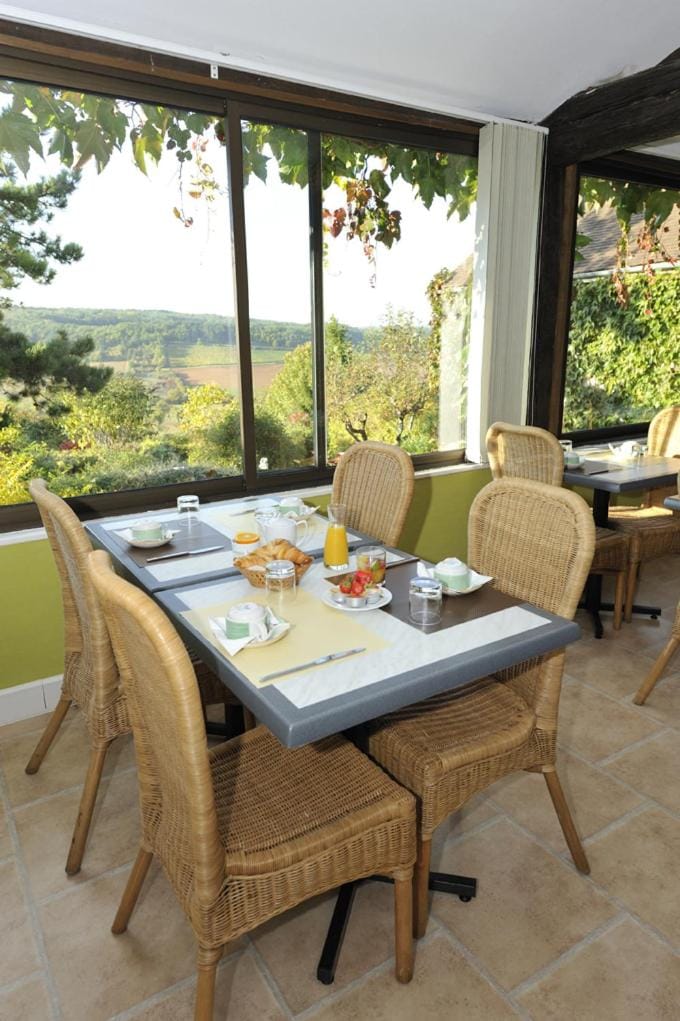 Le Compostelle Hotel in Bourgogne-Franche-Comté
