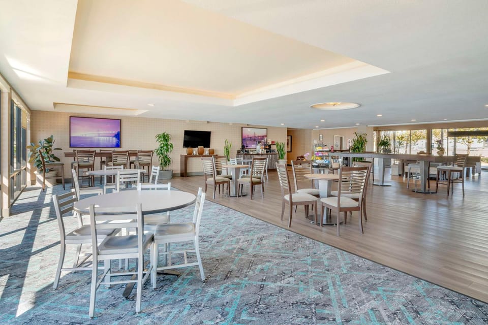 Best Western Plus Bayside Hotel Hotel in Alameda