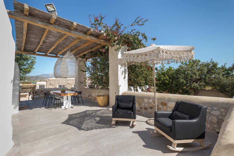 Kallos Villas & Suites Hotel in Naxos